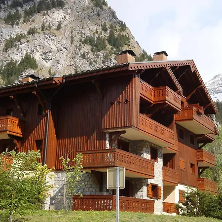 3 Pieces, Balcon, Proche Pistes - Fr-1-464-127 Apartment *
